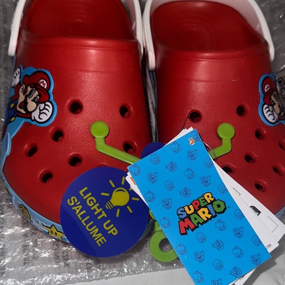 CROCS light up Kids Red Cartoon Clogs - Picture 5 of 5